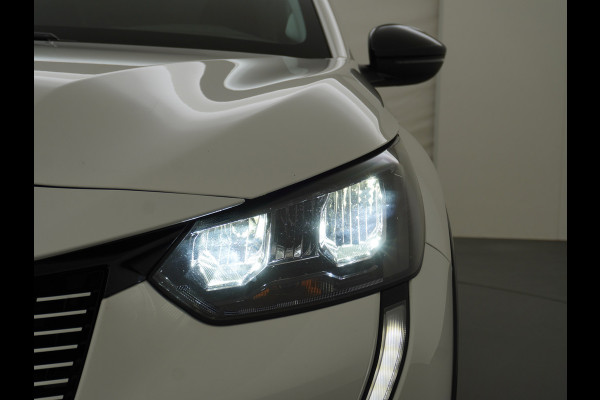 Peugeot e-208 EV 50kWh SOH 92% Navi Pdc Apple Carplay Android Auto Ecc Cruise Control Active Pack DAB+ Bluetooth Led Lmv Keyless Bluetooth Connected services 1e Eigenaar Origineel Nederlandse Auto