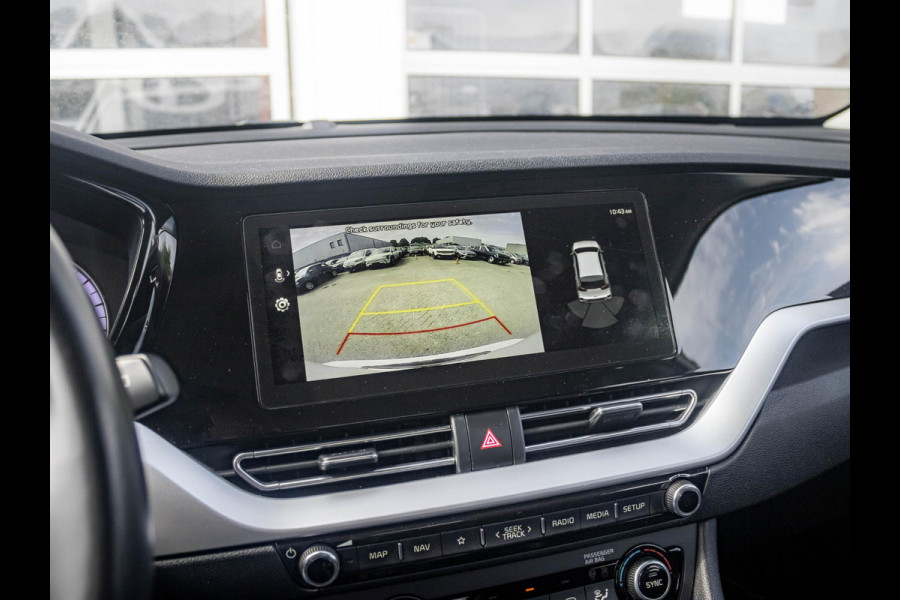 Kia Niro 1.6 GDi Hybrid DynamicLine l navigatie l achteruitrij camera l parkeersensoren l
