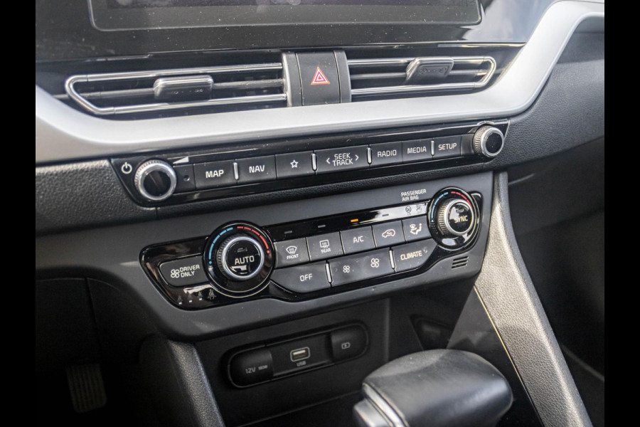 Kia Niro 1.6 GDi Hybrid DynamicLine l navigatie l achteruitrij camera l parkeersensoren l