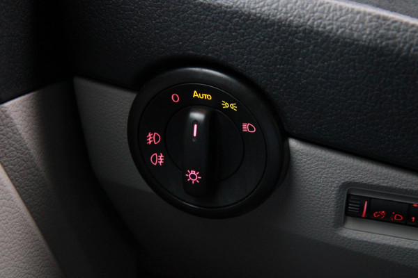 Volkswagen Transporter 2.0 TDI 102PK L1H1 Highline / Multi stuur / PDC 2x / Klep / Cruise