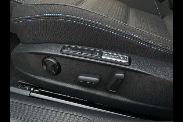 Volkswagen Passat Variant 1.4 TSI PHEV GTE Business | Elek Trekhaak | Virtual | LED | Camera | Carplay | Memory | Navi