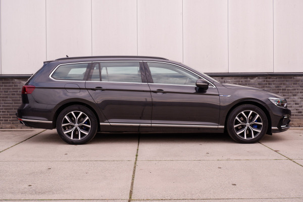 Volkswagen Passat Variant 1.4 TSI PHEV GTE Business | Elek Trekhaak | Virtual | LED | Camera | Carplay | Memory | Navi