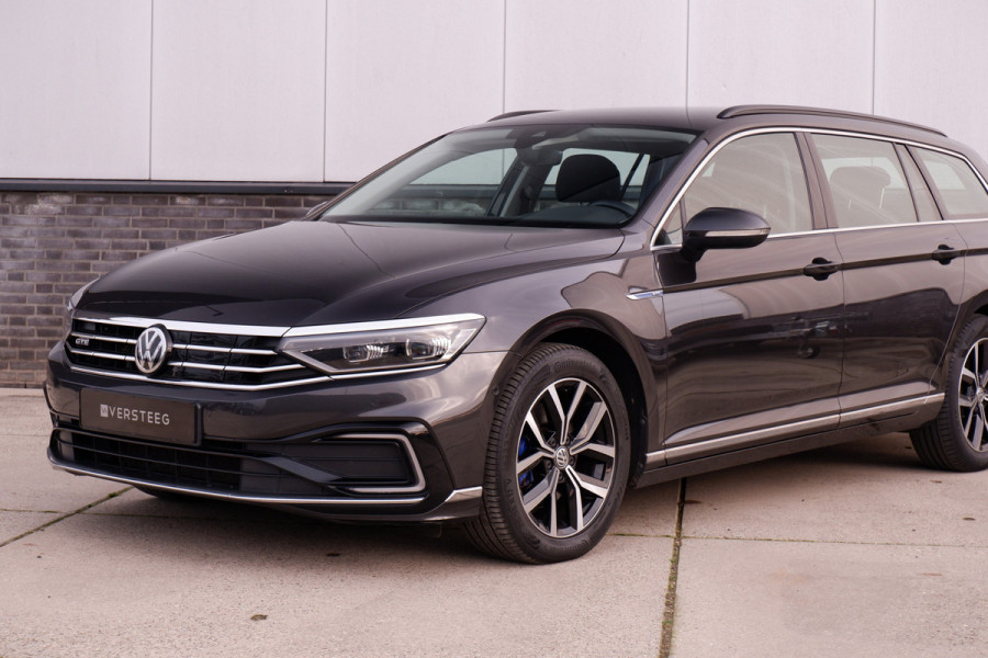 Volkswagen Passat Variant 1.4 TSI PHEV GTE Business | Elek Trekhaak | Virtual | LED | Camera | Carplay | Memory | Navi
