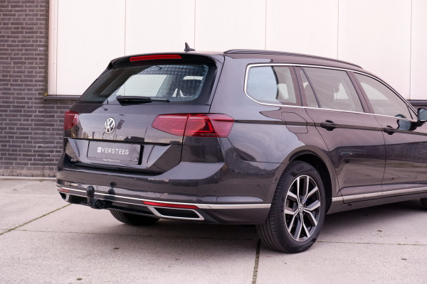 Volkswagen Passat Variant 1.4 TSI PHEV GTE Business | Elek Trekhaak | Virtual | LED | Camera | Carplay | Memory | Navi