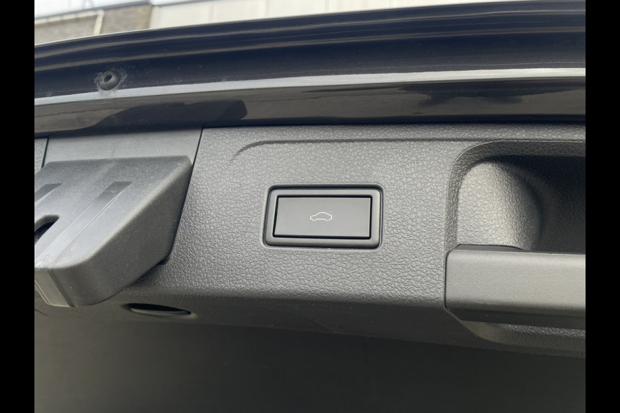 Volkswagen Passat Variant 1.4 TSI PHEV GTE Business | Elek Trekhaak | Virtual | LED | Camera | Carplay | Memory | Navi