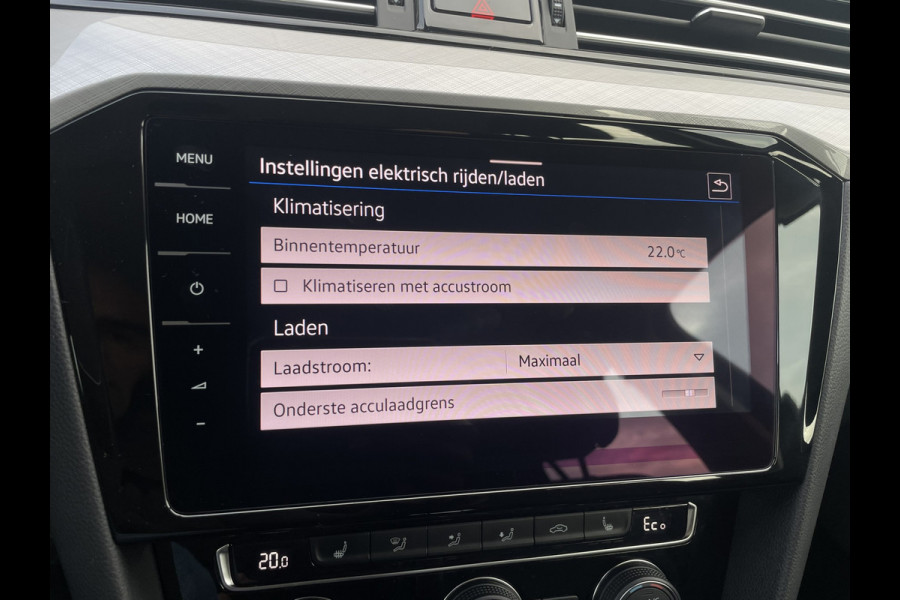 Volkswagen Passat Variant 1.4 TSI PHEV GTE Business | Elek Trekhaak | Virtual | LED | Camera | Carplay | Memory | Navi