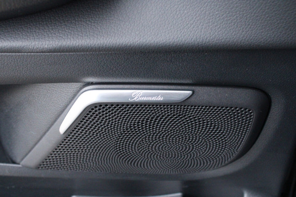 Mercedes-Benz V-Klasse 250d Lang / AMG / DC / Panorama / 2x Elec Schuifdeur / Burmester / Camera / NIEUWSTAAT