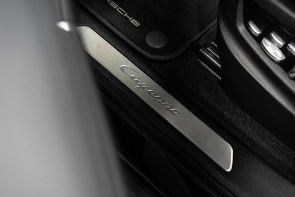 Porsche Cayenne 3.0 E-Hybrid *Sport-Chrono / Sport-Design / Panorama / BOSE / Soft-Close / Stoelventilatie*