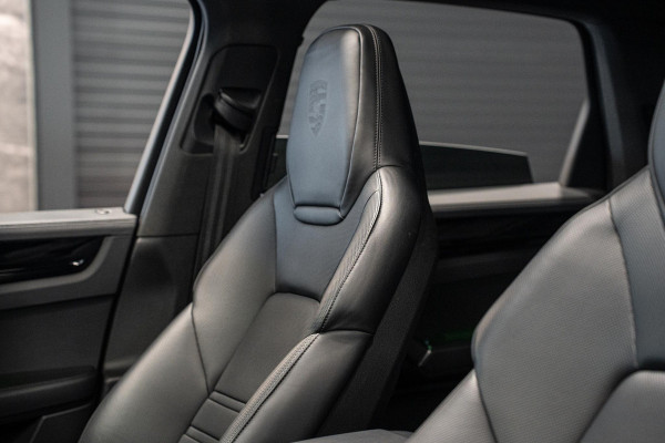Porsche Cayenne 3.0 E-Hybrid *Sport-Chrono / Sport-Design / Panorama / BOSE / Soft-Close / Stoelventilatie*