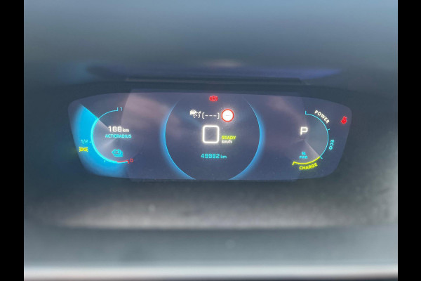 Peugeot e-2008 EV GT 50 kWh
