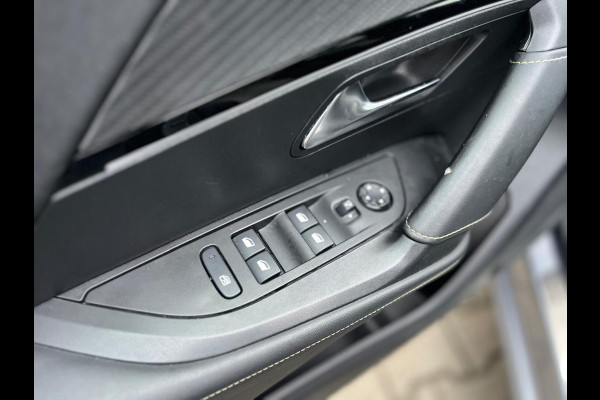 Peugeot e-2008 EV GT 50 kWh