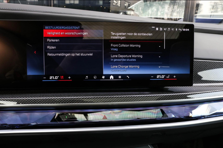 BMW 7 Serie M760e xDrive - Frozen Deep Grey - Lounge & Entertainment - Bowers & Wilkins - Aut. Doors - Connoisseur - Iconic Glow