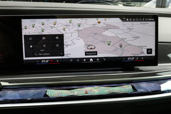 BMW 7 Serie M760e xDrive - Frozen Deep Grey - Lounge & Entertainment - Bowers & Wilkins - Aut. Doors - Connoisseur - Iconic Glow