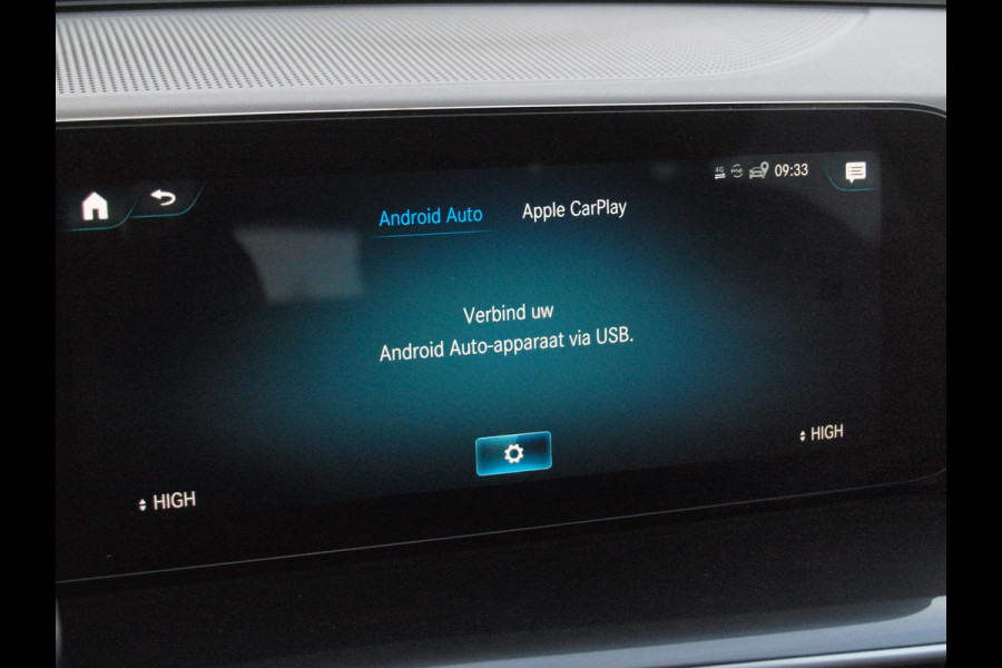 Mercedes-Benz EQC 400 4MATIC Business Solution 80 kWh | Camera | Sfeerverlichting | Apple Carplay | Adaptieve Cruise Control |