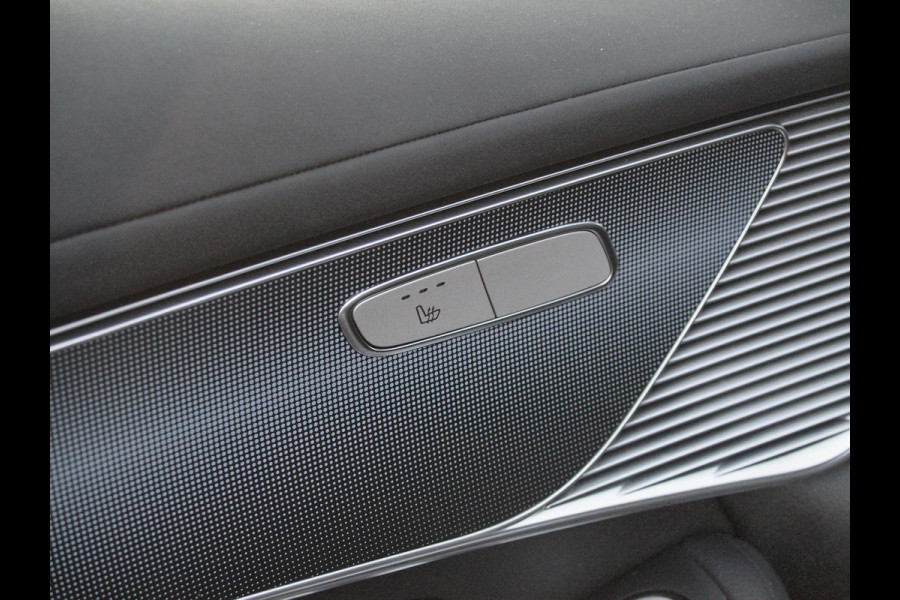 Mercedes-Benz EQC 400 4MATIC Business Solution 80 kWh | Camera | Sfeerverlichting | Apple Carplay | Adaptieve Cruise Control |