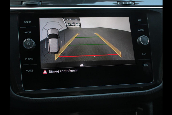 Volkswagen Tiguan 1.5 TSI Comfortline Team DSG | Navigatie | Apple carplay/Android Auto | Climate Control | Camera | Lane Assist | Virtual Cockpit | Winterpakket | Adaptive Cruise control | Lichtmetalen Velgen