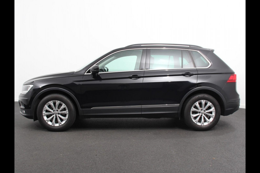 Volkswagen Tiguan 1.5 TSI Comfortline Team DSG | Navigatie | Apple carplay/Android Auto | Climate Control | Camera | Lane Assist | Virtual Cockpit | Winterpakket | Adaptive Cruise control | Lichtmetalen Velgen
