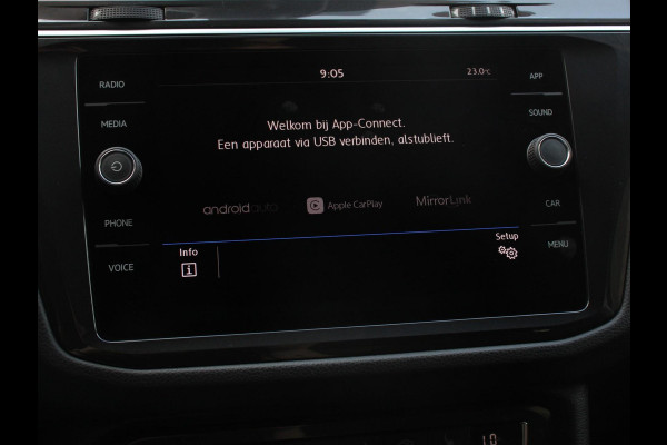 Volkswagen Tiguan 1.5 TSI Comfortline Team DSG | Navigatie | Apple carplay/Android Auto | Climate Control | Camera | Lane Assist | Virtual Cockpit | Winterpakket | Adaptive Cruise control | Lichtmetalen Velgen