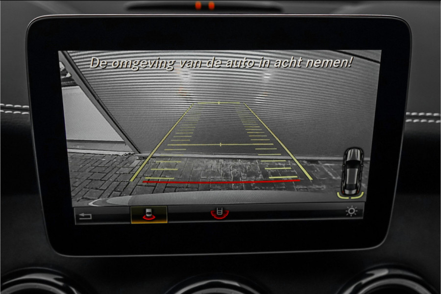 Mercedes-Benz CLA-Klasse 180 AMG-Line Camera LED 18"