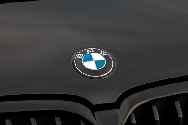 BMW 5 Serie Touring 530e Business Edition Plus | M-PAKKET | ADAPTIEVE CRUISE CONTROL | HEAD UP | PANORAMADAK | 360° CAMERA