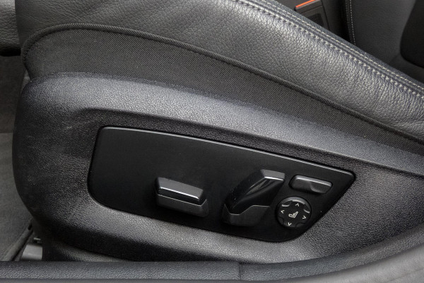 BMW 5 Serie Touring 530e Business Edition Plus | M-PAKKET | ADAPTIEVE CRUISE CONTROL | HEAD UP | PANORAMADAK | 360° CAMERA