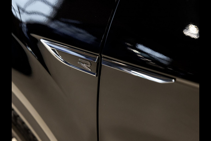 Volkswagen T-Roc 1.5 TSI R-Line Edition / 150pk / Stoel en stuur verwarming / Achteruitrij camera / Keyless /