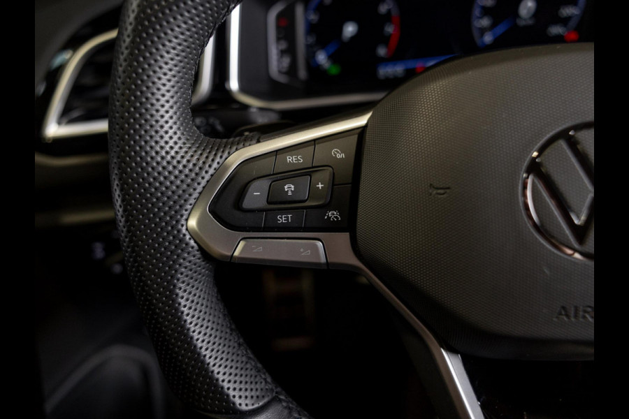 Volkswagen T-Roc 1.5 TSI R-Line Edition / 150pk / Stoel en stuur verwarming / Achteruitrij camera / Keyless /