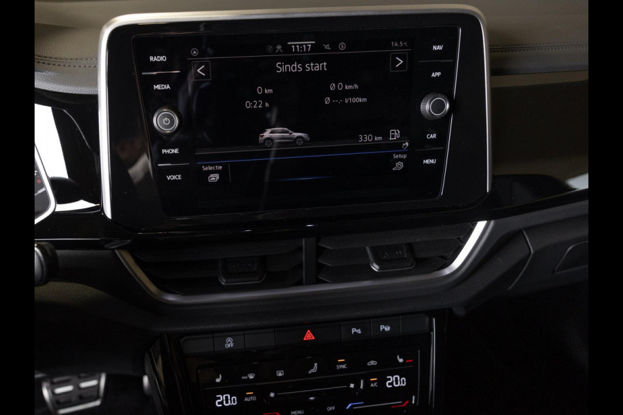 Volkswagen T-Roc 1.5 TSI R-Line Edition / 150pk / Stoel en stuur verwarming / Achteruitrij camera / Keyless /