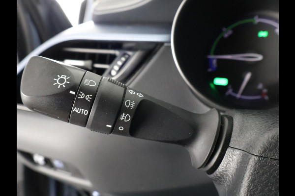 Toyota C-HR 1.8 Hybrid Dynamic Bi-Tone | Dealer onderhouden | Apple Carplay & AndroidAUTO |