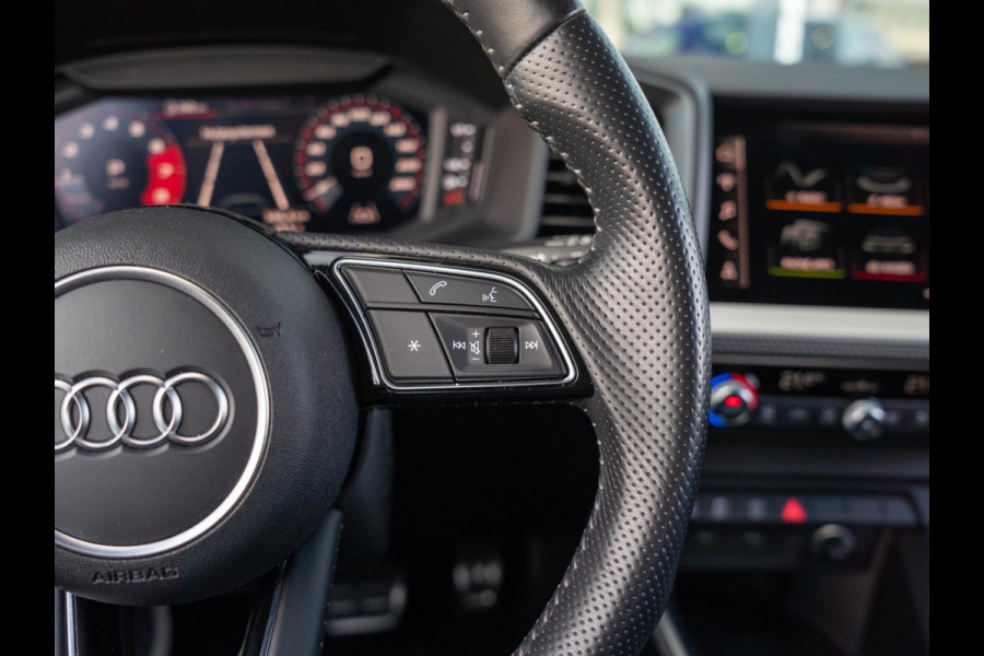 Audi A1 Sportback 40 TFSI Pro Line S-line / 250PK / Keyless / Stoelverwarming / CarPlay / Magnetic ride / 18 inch / Audi Sound