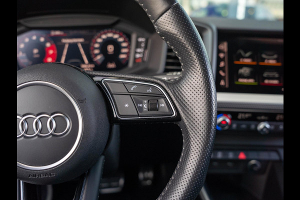 Audi A1 Sportback 40 TFSI Pro Line S-line / 250PK / Keyless / Stoelverwarming / CarPlay / Magnetic ride / 18 inch / Audi Sound