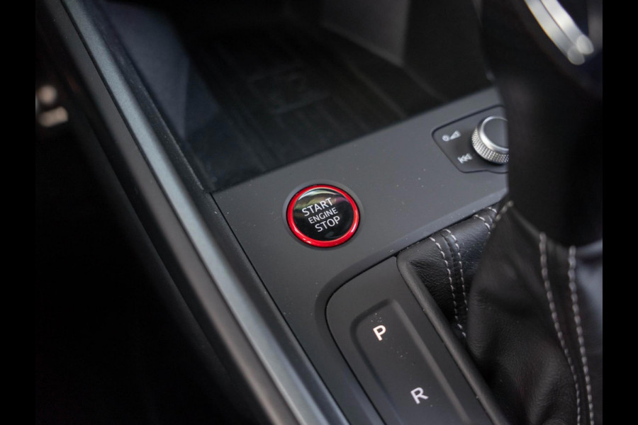 Audi A1 Sportback 40 TFSI Pro Line S-line / 250PK / Keyless / Stoelverwarming / CarPlay / Magnetic ride / 18 inch / Audi Sound