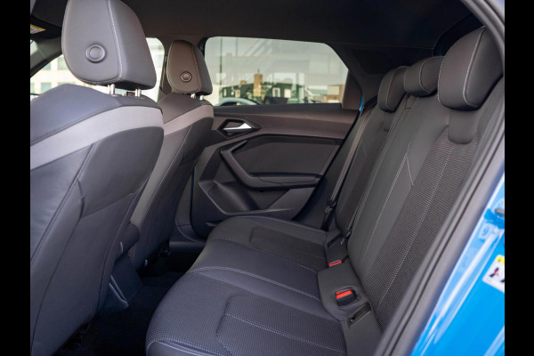 Audi A1 Sportback 40 TFSI Pro Line S-line / 250PK / Keyless / Stoelverwarming / CarPlay / Magnetic ride / 18 inch / Audi Sound