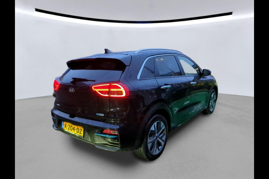 Kia e-Niro ExecutiveLine 64 kWh NL-AUTO | 3PHASE | LEDER