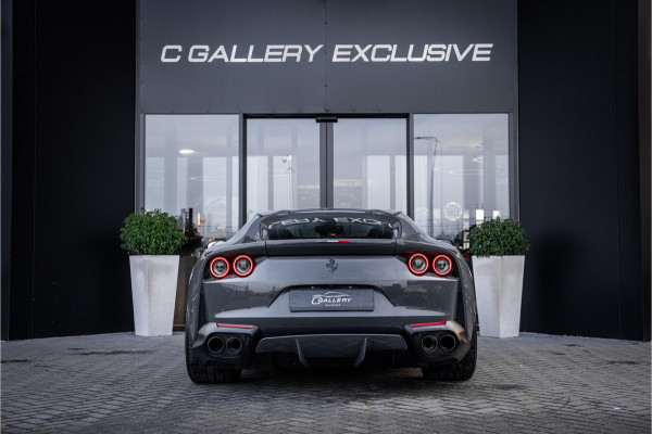 Ferrari 812 6.5 V12 Superfast HELE - Novitec | Grigio Scuro | Carbon Seats | Passenger Display