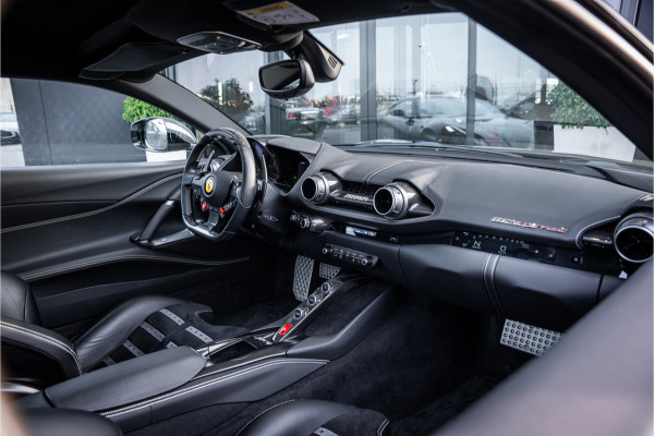 Ferrari 812 6.5 V12 Superfast HELE - Novitec | Grigio Scuro | Carbon Seats | Passenger Display