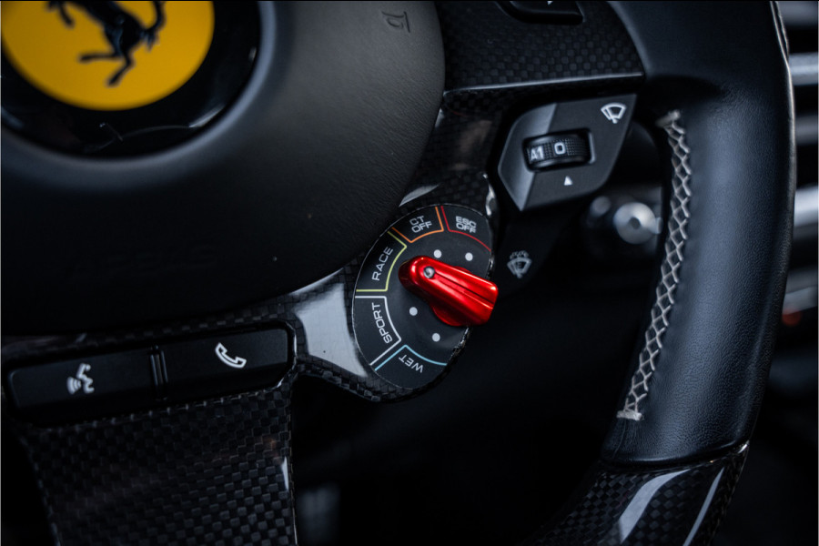 Ferrari 812 6.5 V12 Superfast HELE - Novitec | Grigio Scuro | Carbon Seats | Passenger Display