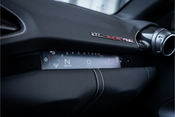 Ferrari 812 6.5 V12 Superfast HELE - Novitec | Grigio Scuro | Carbon Seats | Passenger Display