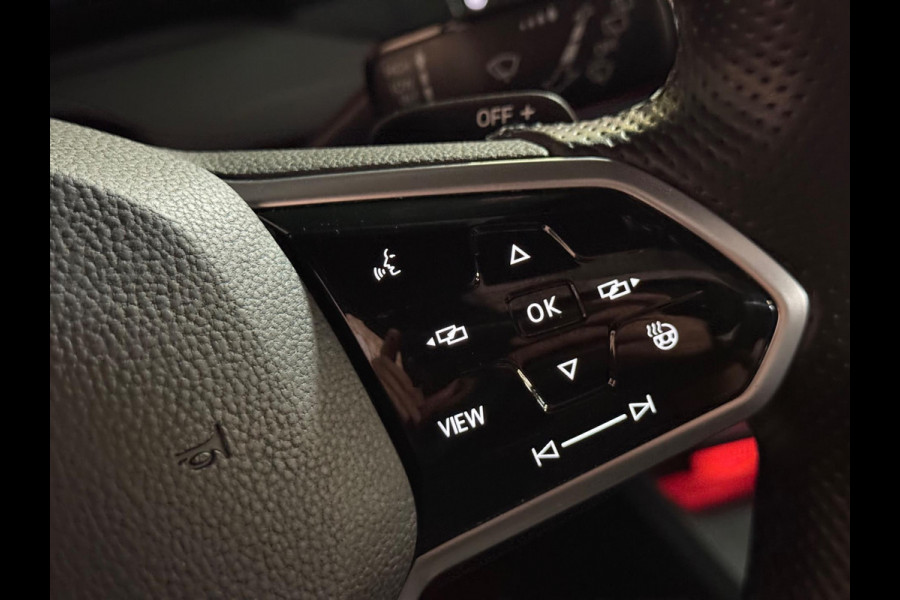 Volkswagen Golf 2.0 TSI GTI | Nardo | Pano | Keyless | HUD | Harman/Kardon | Camera | Sfeerverlichting