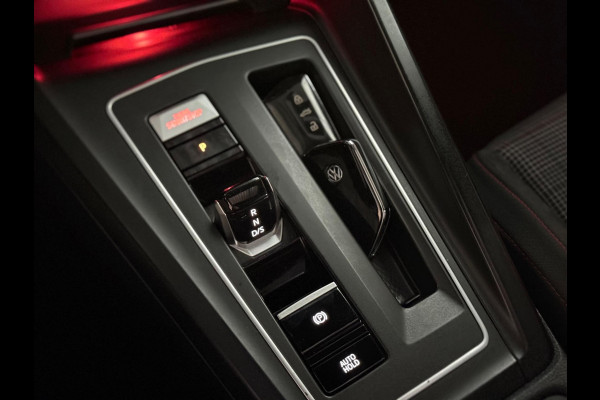 Volkswagen Golf 2.0 TSI GTI | Nardo | Pano | Keyless | HUD | Harman/Kardon | Camera | Sfeerverlichting