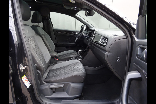 Volkswagen T-Roc 1.5 TSI R-Line * IQ LIGHT * KEYLESS * CARPLAY !!