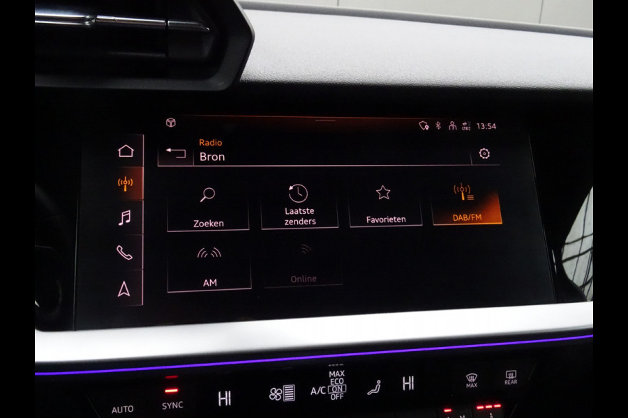 Audi A3 Sportback 35 TFSI edition one * S-LINE * CARPLAY * SPORTSTOELEN !!