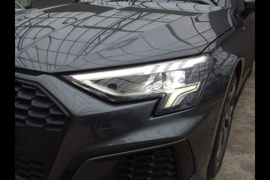 Audi A3 Sportback 35 TFSI edition one * S-LINE * CARPLAY * SPORTSTOELEN !!