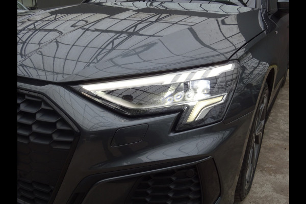 Audi A3 Sportback 35 TFSI edition one * S-LINE * CARPLAY * SPORTSTOELEN !!