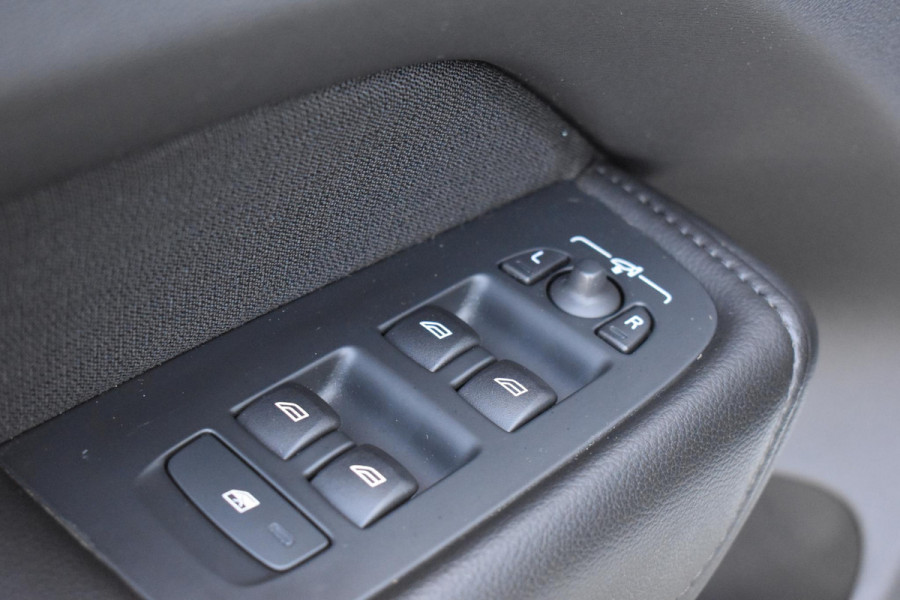 Volvo XC60 2.0 B5 Inscription Lane AUT Trekhaak