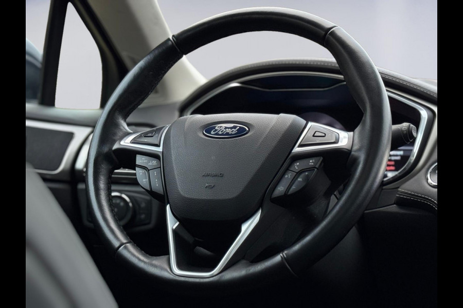 Ford Mondeo Wagon 2.0 IVCT HEV Automaat Vignale, achteruitrijcamera, lederen sportinterieur, vol opties