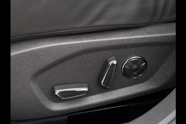 Ford Mondeo Wagon 2.0 IVCT HEV Automaat Vignale, achteruitrijcamera, lederen sportinterieur, vol opties