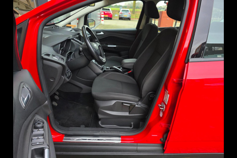 Ford C-MAX 1.5 Titanium / 150 PK / AFN.TREKHAAK / NIEUWE OH.BEURT / STOELVERW. / SENSOREN V+A / CARPLAY / NAVI / INCL. GARANTIE !