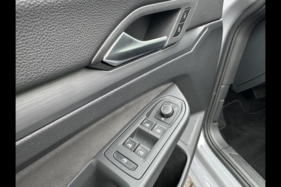 Volkswagen Golf 1.5 eTSI 150PK DSG Style IQLight|ACC|Camera|Memory|Massage|DAB|CarPlay