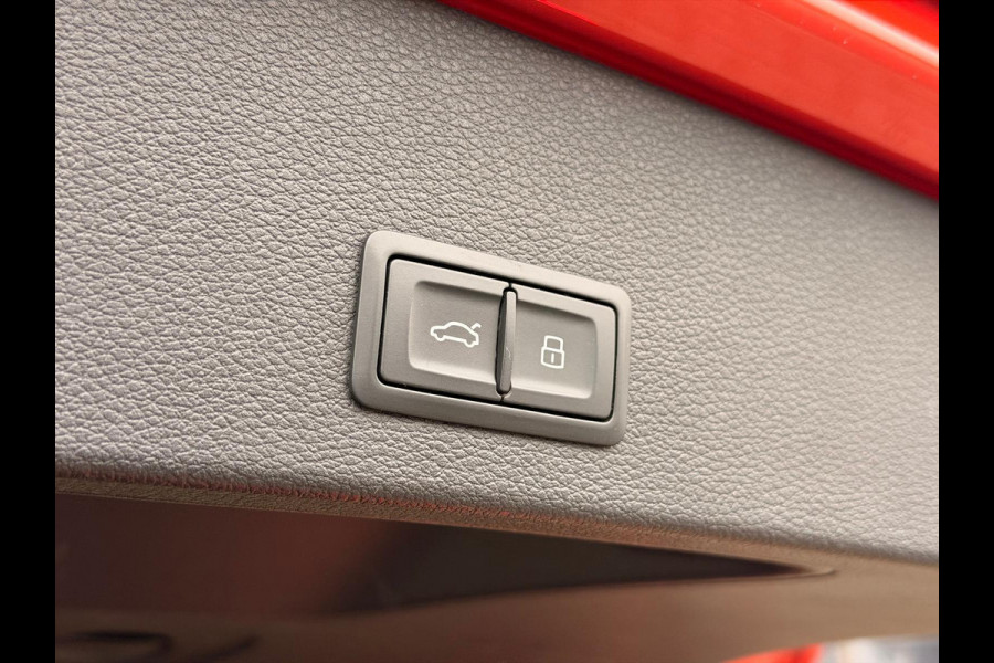 Audi Q2 35 TFSI Sport S-tronic 19'' Leder Camera Cruise Keyless